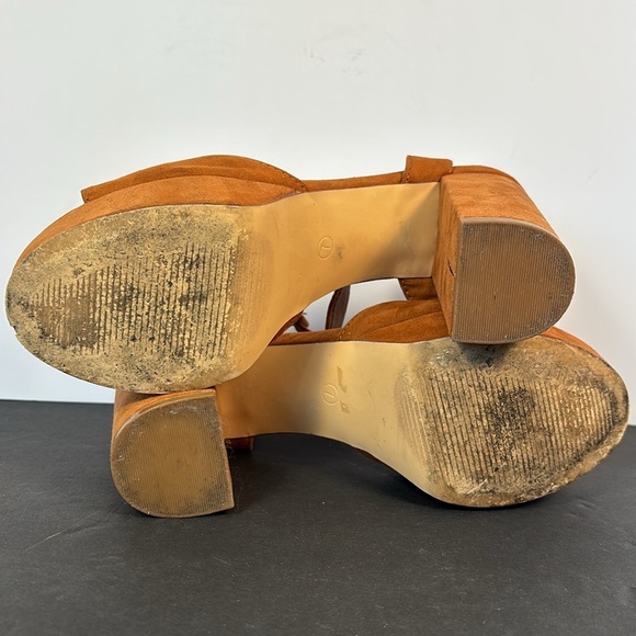 Liliana Suede Platform Heels Sz 7 Cognac Block Heel Ankle Strap Sandals Y2K - Picture 5 of 5